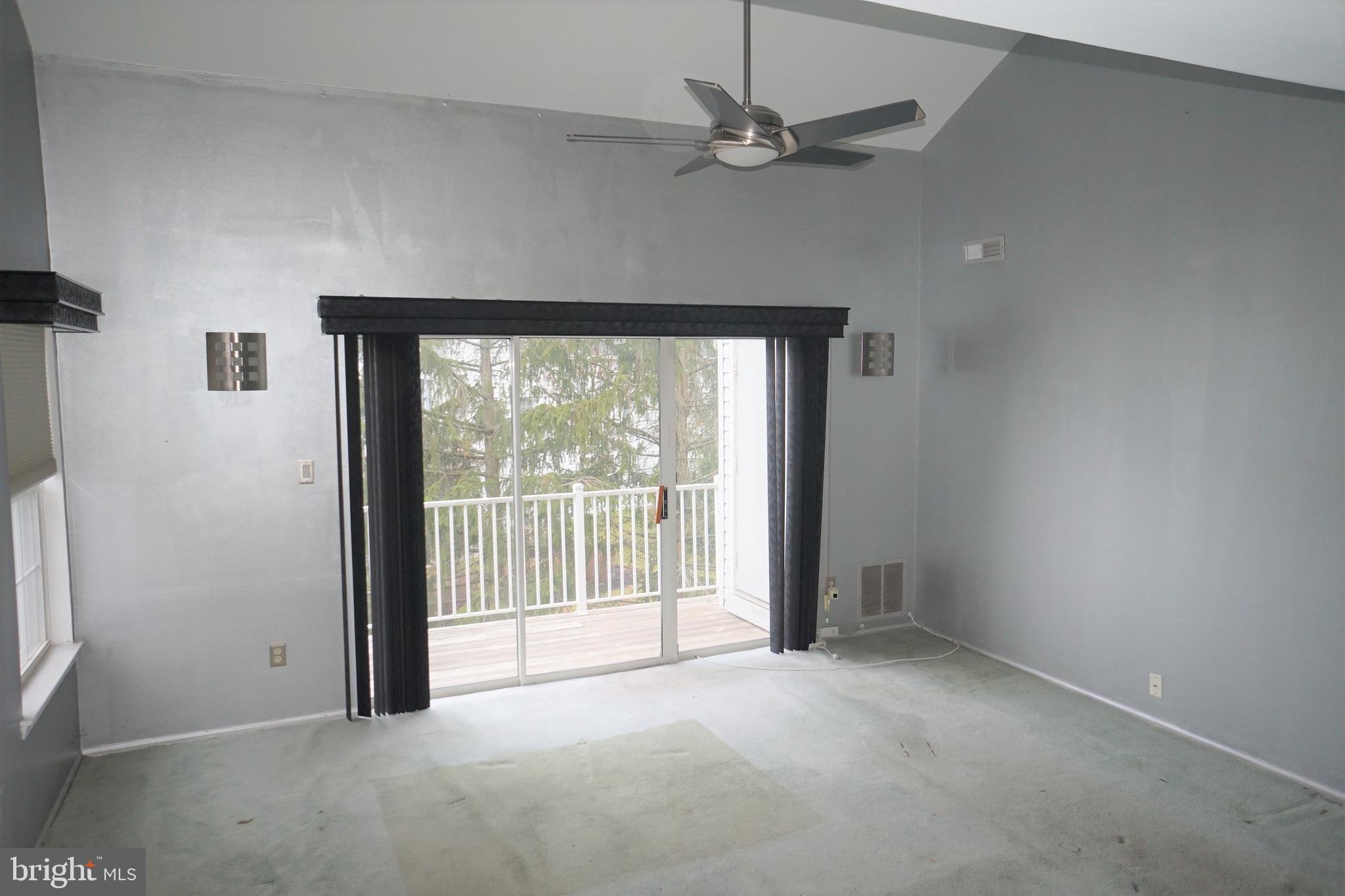 1504 Squirrel Road Marlton, NJ 08053 - Photo 3 of 11 Living Room