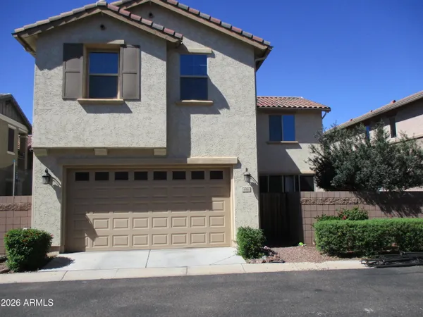 $2,395 | 856 South Agnes Lane, Gilbert, AZ 85296