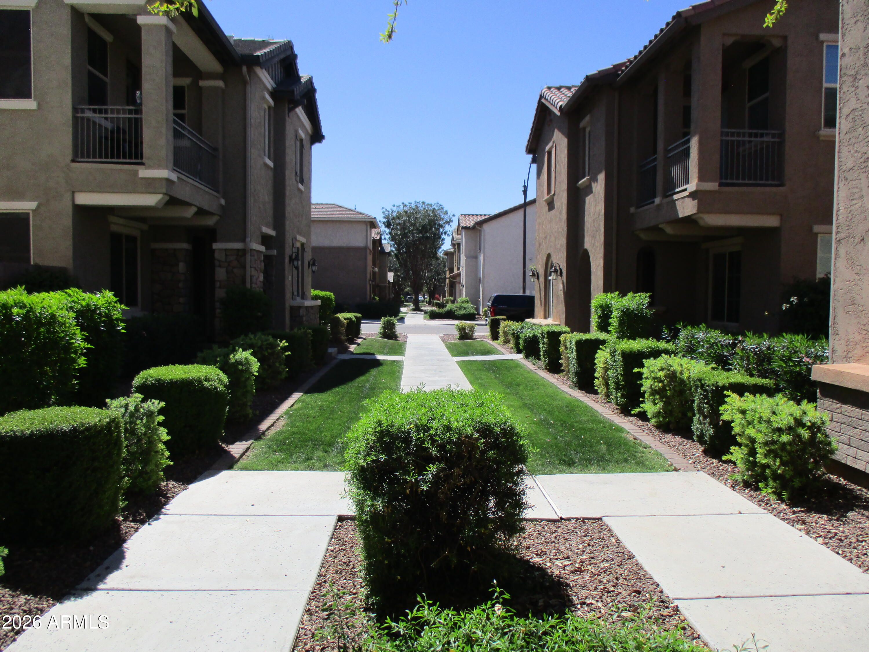 856 South Agnes Lane Gilbert, AZ 85296 - Photo 2 of 12 856 S Agnes Lane Front Walkway