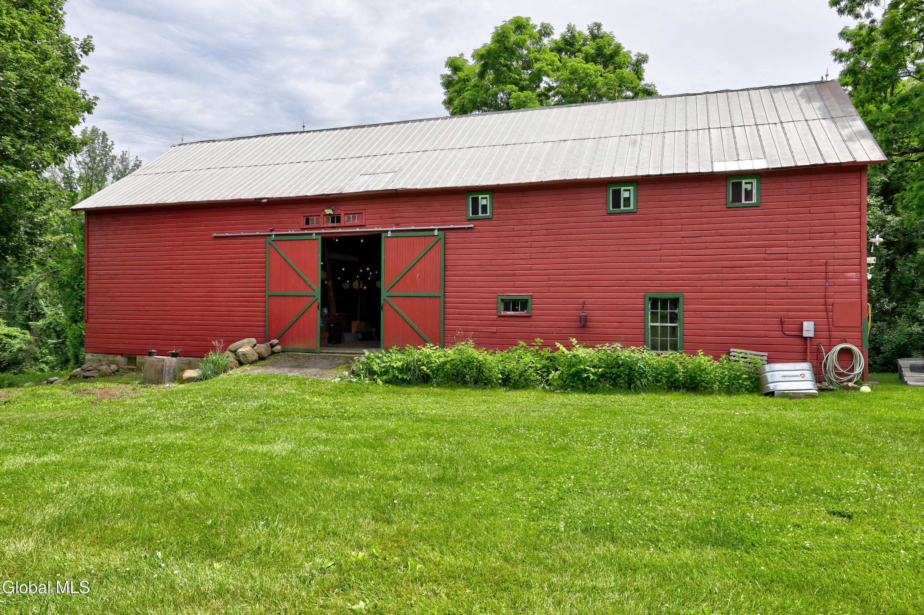 828 County Line Road Queensbury, NY 12804 - Photo 6 of 77 1 (6)