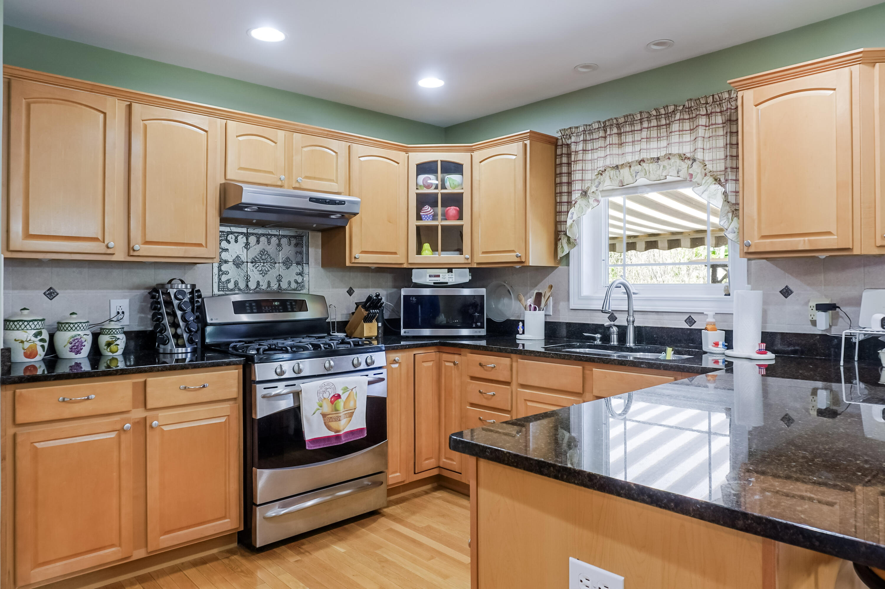 1270 East Greenview Place Crown Point, IN 46307 - Photo 18 of 51 3000x1999