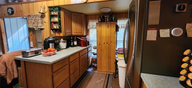 $399,000 | 5680 Highway 43, Jefferson, TX 75657