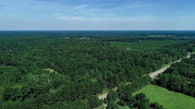 $399,000 | 5680 Highway 43, Jefferson, TX 75657