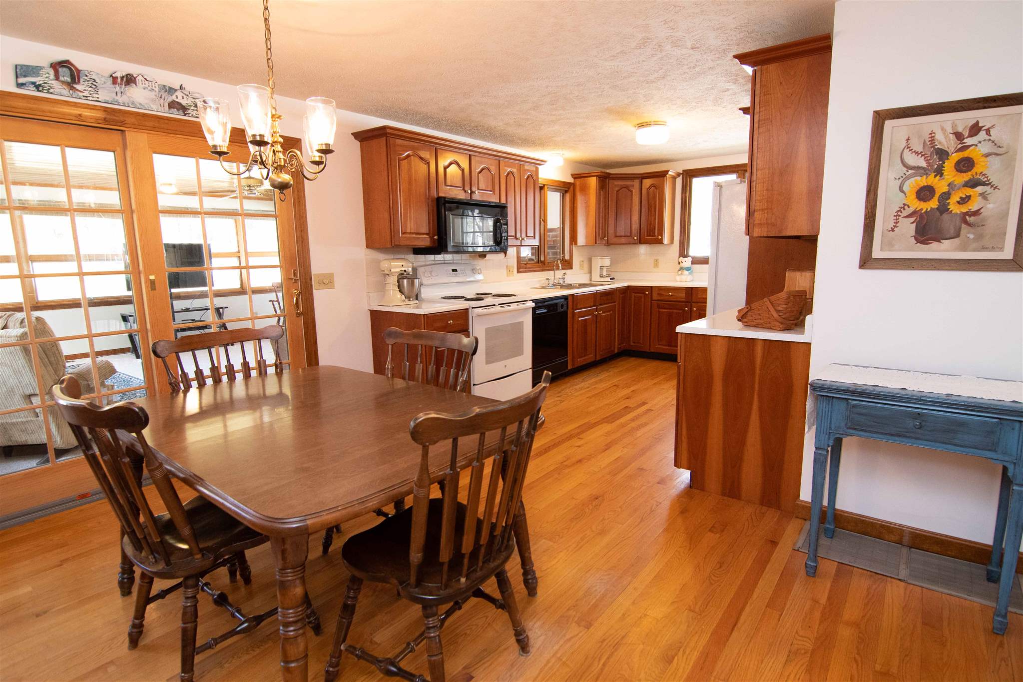 235 Raymond Road Chester, NH 03036 - Photo 11 of 39