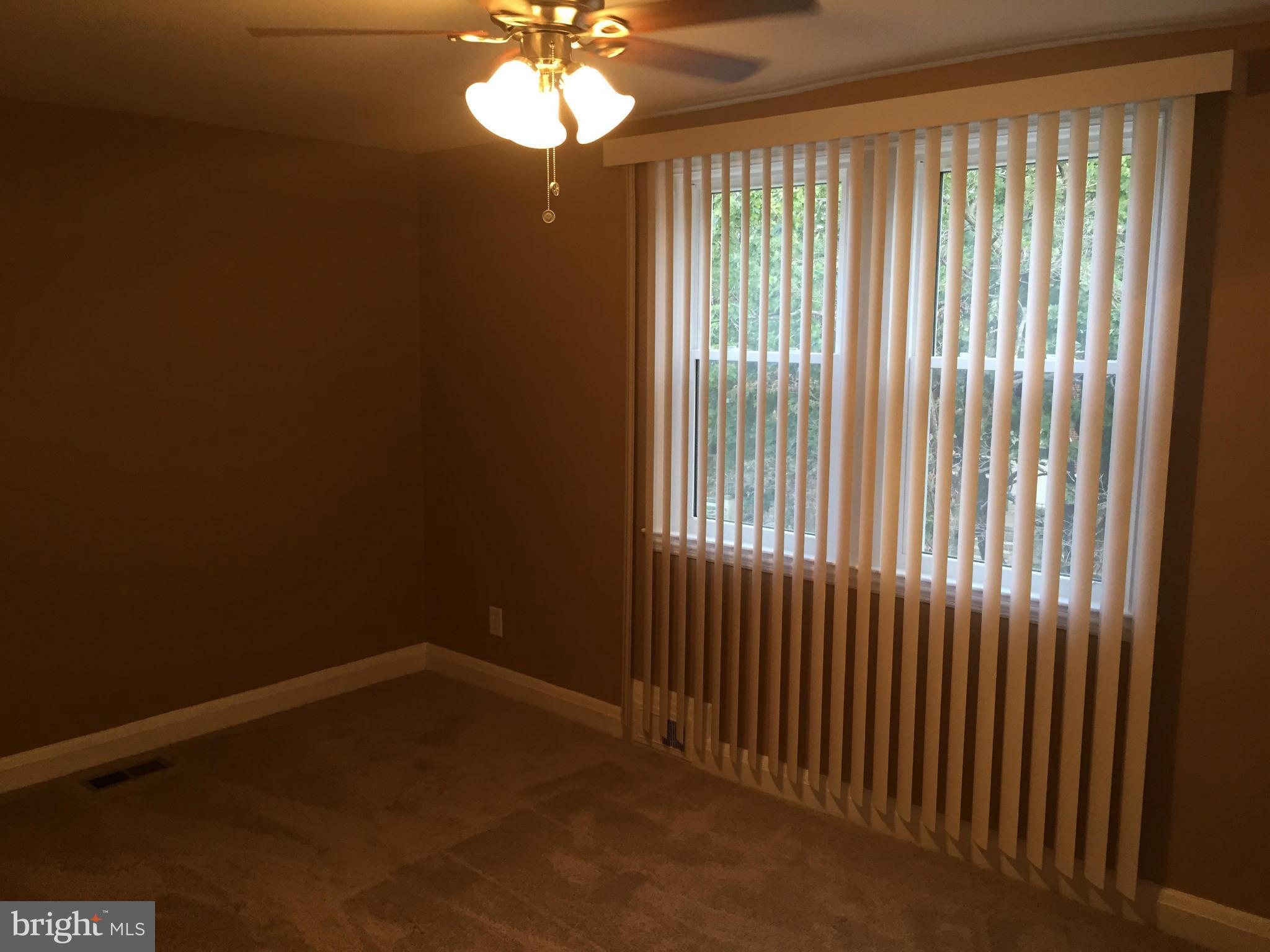 5030 West Hills Road Baltimore, MD 21229 - Photo 17 of 29 Bedroom