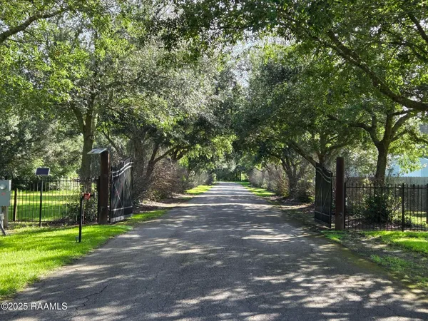 $219,500 | 201 Oak Side Alley, Lafayette, LA 70508