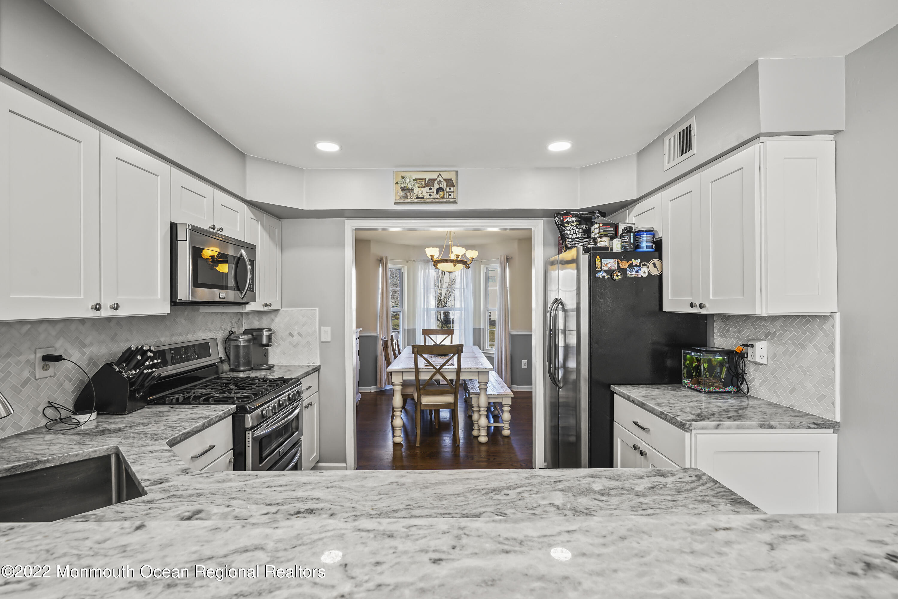 32 Sun Hollow Road Howell, NJ 07731 - Photo 15 of 39 DSC02586