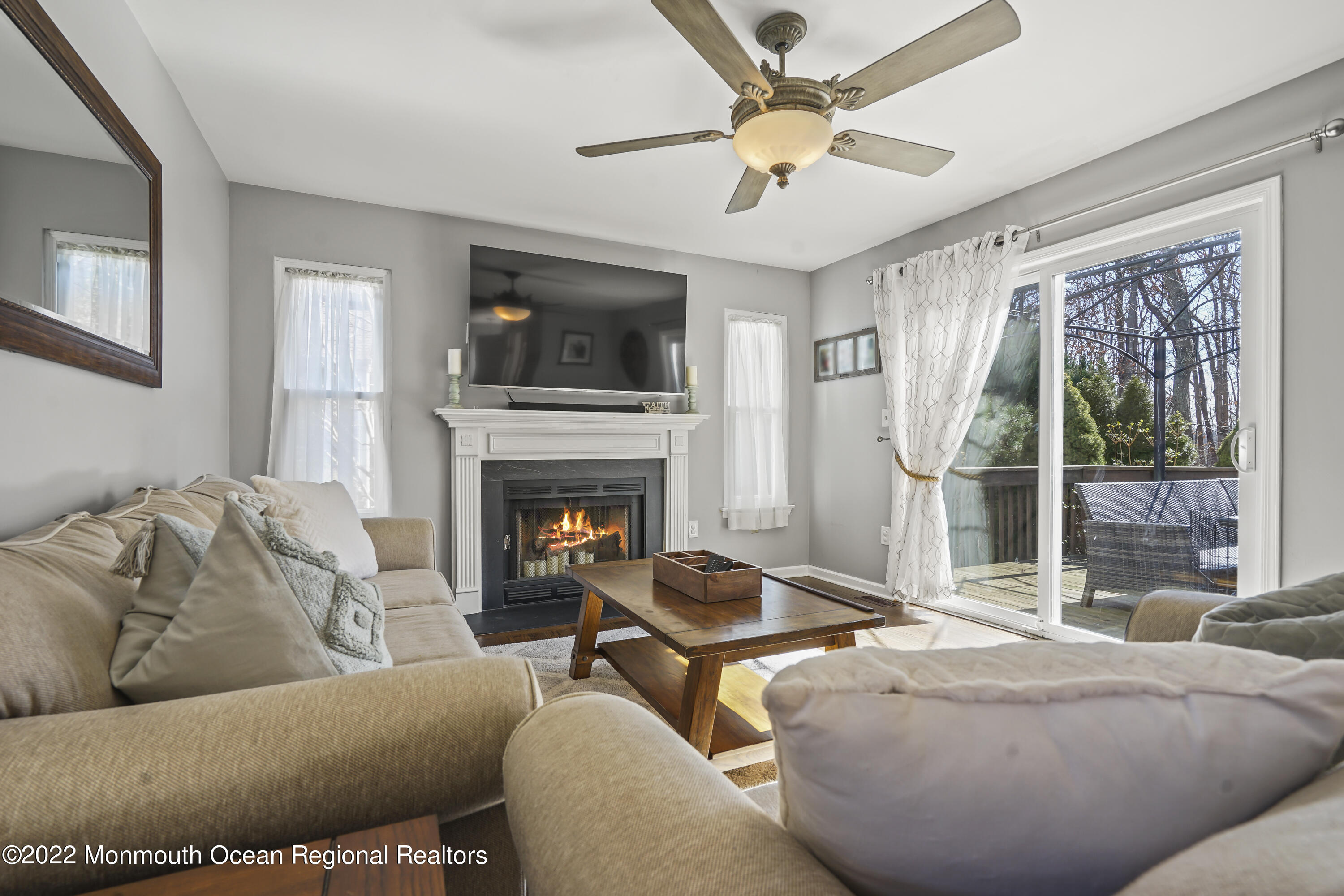 32 Sun Hollow Road Howell, NJ 07731 - Photo 17 of 39 DSC02606