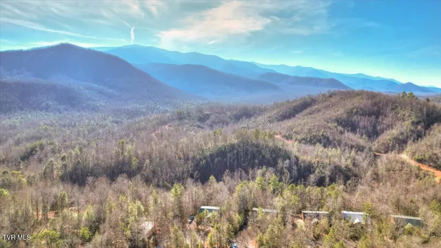 $329,900 | 181 Tn-32 Highway, Cosby, TN 37722
