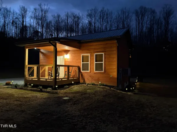 $298,900 | 181 Tn-32 Highway, Cosby, TN 37722