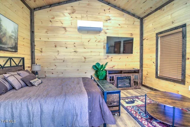 $329,900 | 181 Tn-32 Highway, Cosby, TN 37722