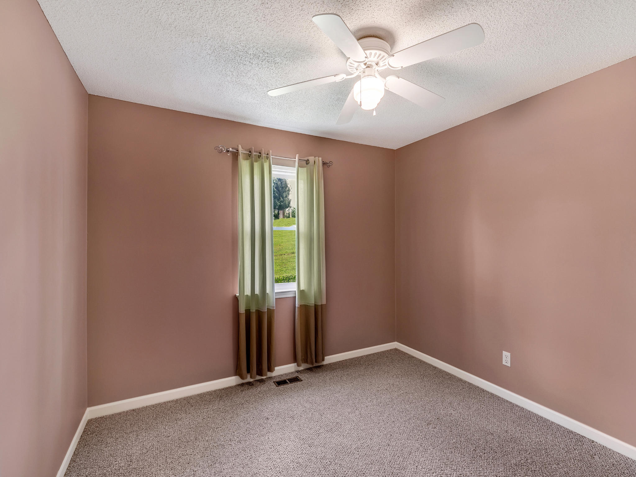 2126 Dietz Road Ringgold, GA 30736 - Photo 14 of 29 849A8960
