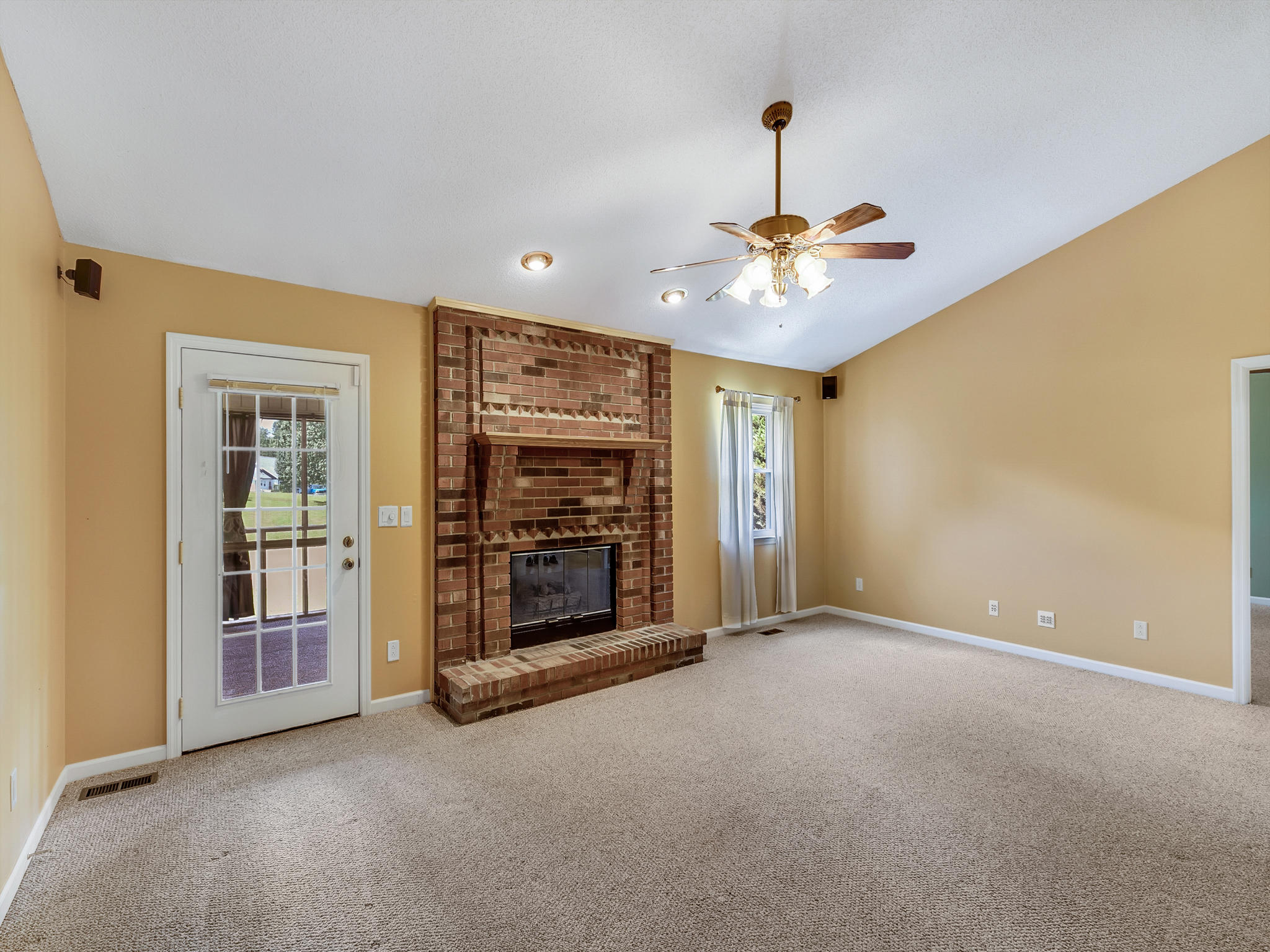 2126 Dietz Road Ringgold, GA 30736 - Photo 6 of 29 849A8910