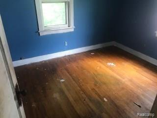 3001 Richfield Road Flint, MI 48506 - Photo 8 of 19 IMG_1255.jpg