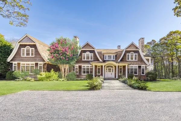 $18,950,000 | 58 Wainscott Stone Road, Wainscott, NY 11975