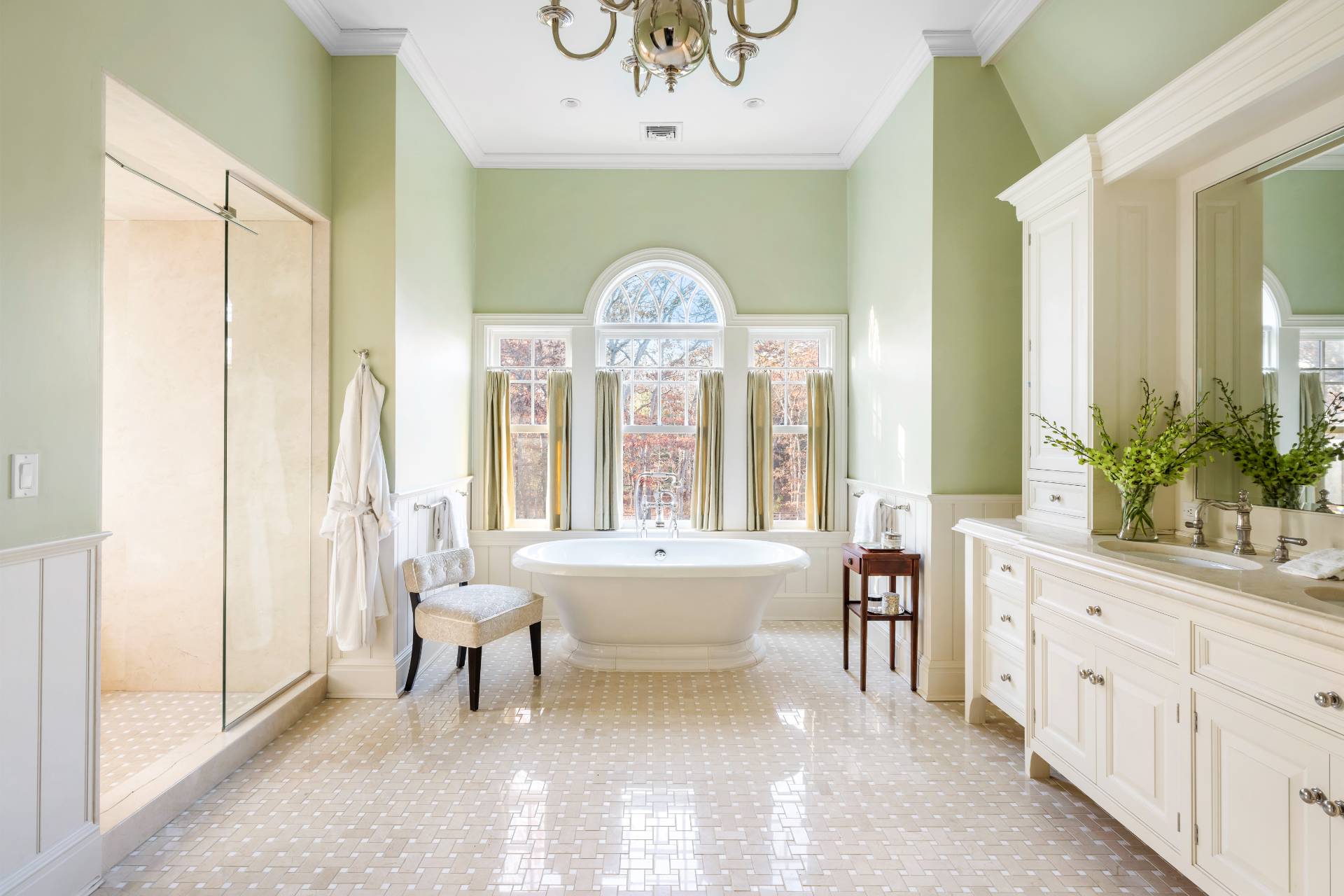 58 Wainscott Stone Road Wainscott, NY 11975 - Photo 28 of 48 a living room with furniture and a large window