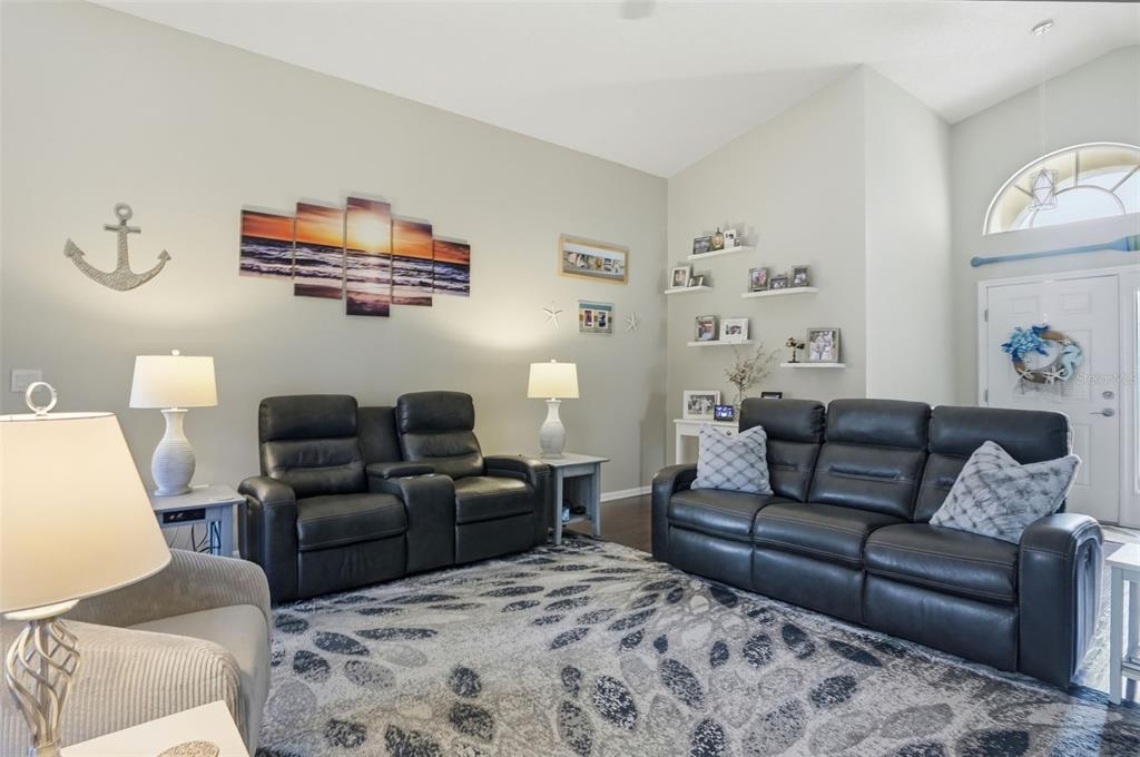 314 McIntosh Court Spring Hill, FL 34609 - Photo 17 of 49