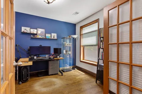 $465,000 | 4336 North Kenmore Avenue, Unit 2S, Chicago, IL 60613