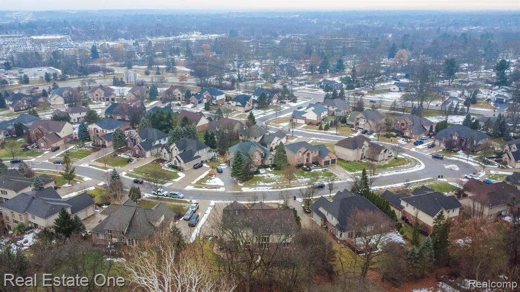6536 Chatham Circle Rochester Hills, MI 48306 - Photo 72 of 77 Gallery Image 72