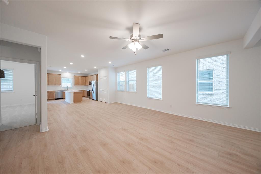 3414 Hillingdon Road Anna, TX 75409 - Photo 7 of 28 Great Room