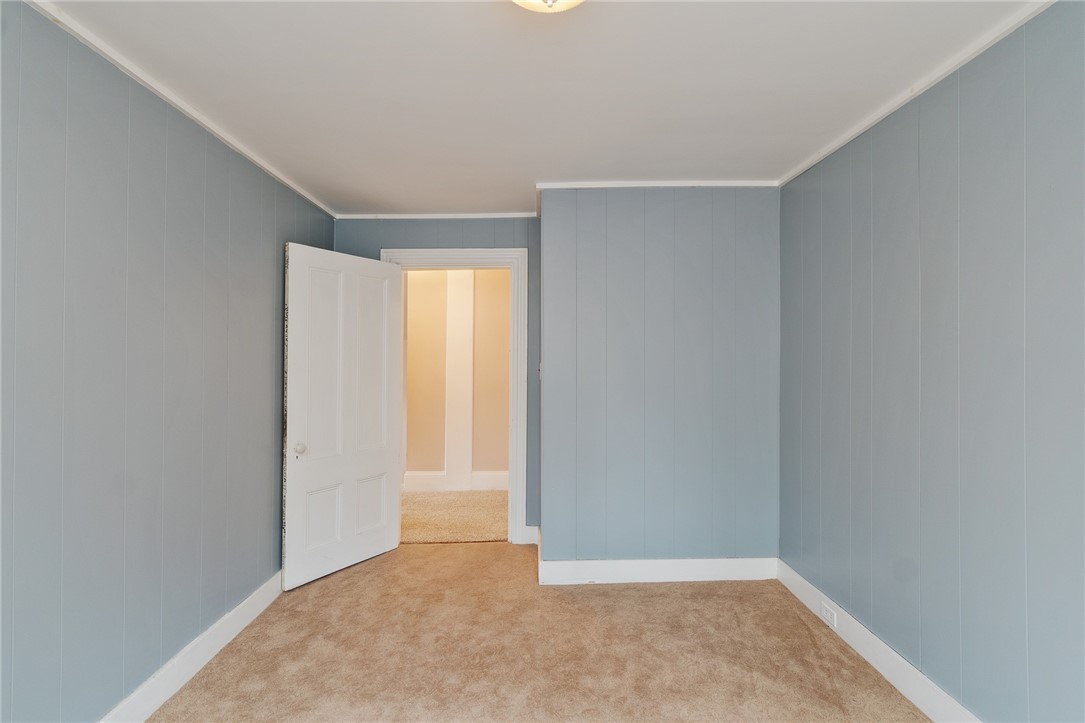 27 Andrews Street Woonsocket, RI 02895 - Photo 10 of 15