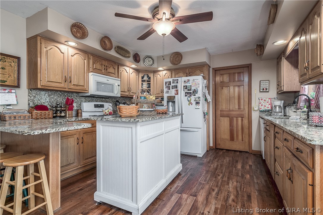25105 Jackson Road Borden, IN 47106 - Photo 3 of 43 Gallery Image 3
