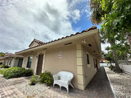 $1,895 | 1035 Northeast 10th Avenue, Unit 1, Fort Lauderdale, FL 33304