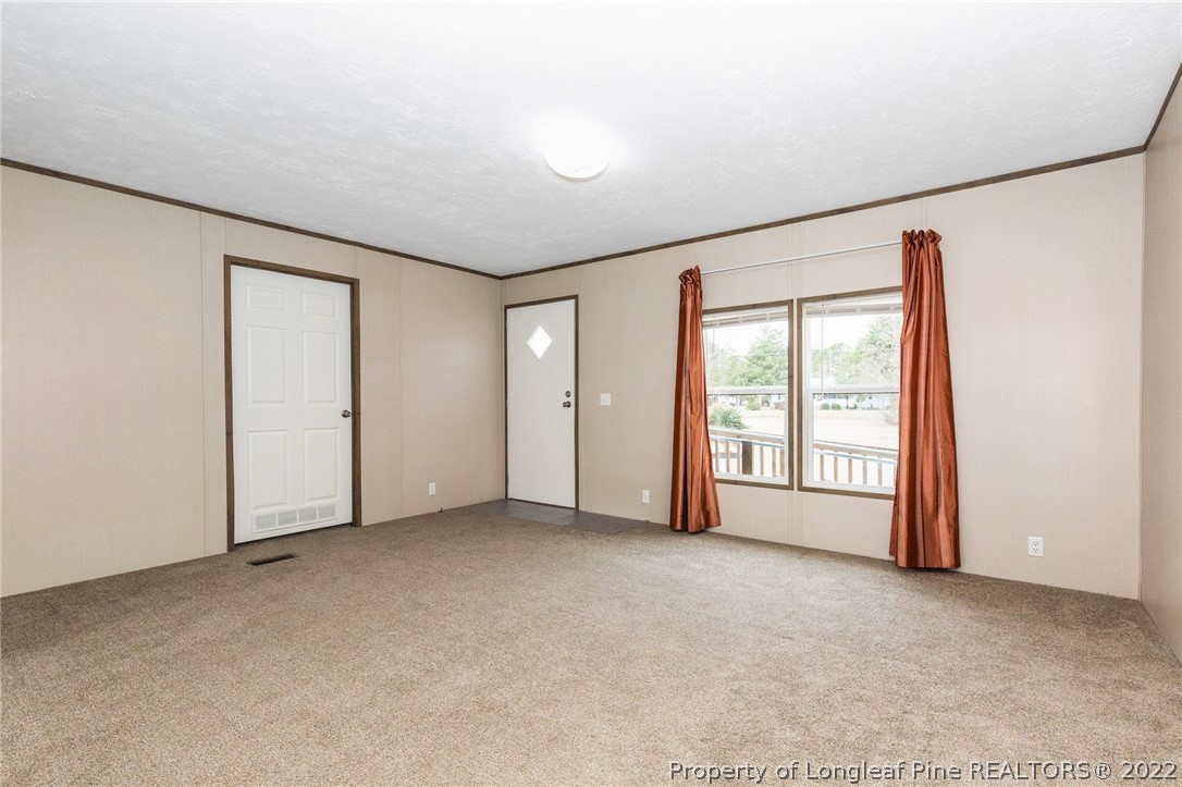 362 Beam Road Lumberton, NC 28360 - Photo 4 of 29 Gallery Image 4