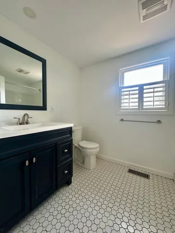 $400,000 | 110 Charles Avenue, Middlebury, VT 05753