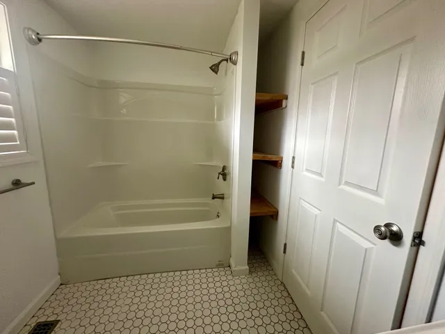 $400,000 | 110 Charles Avenue, Middlebury, VT 05753