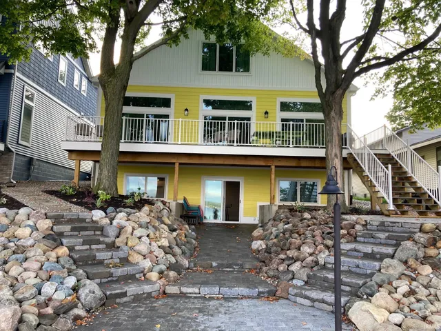 $1,600 | 121 North Mulberry Street, North Webster, IN 46555