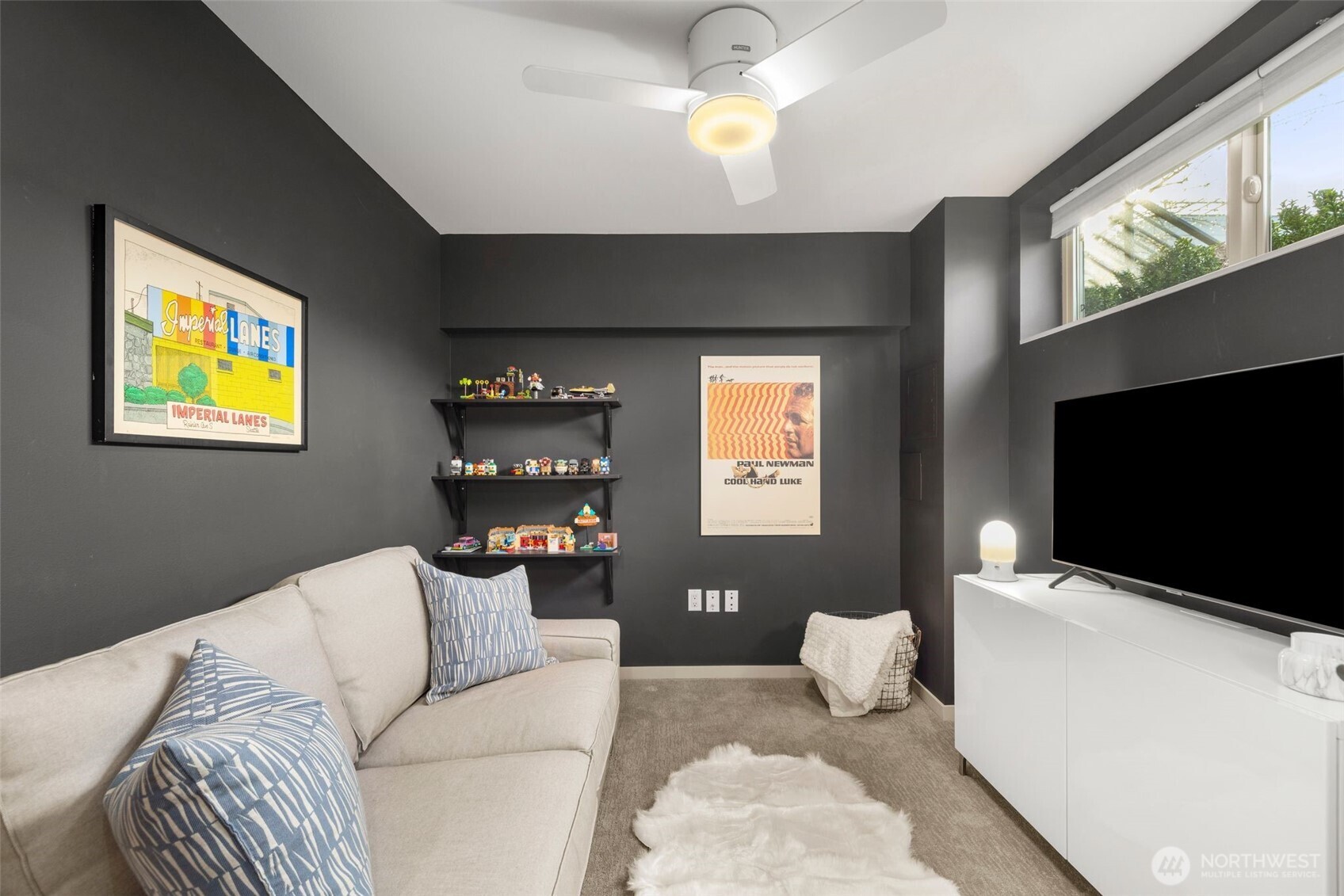 2422 55th Avenue Southwest Seattle, WA 98116 - Photo 16 of 40