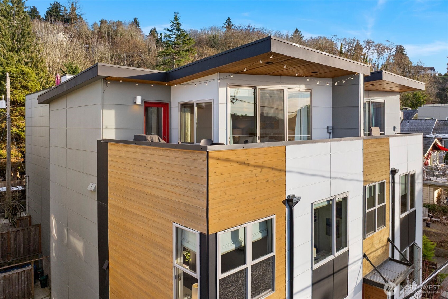 2422 55th Avenue Southwest Seattle, WA 98116 - Photo 38 of 40