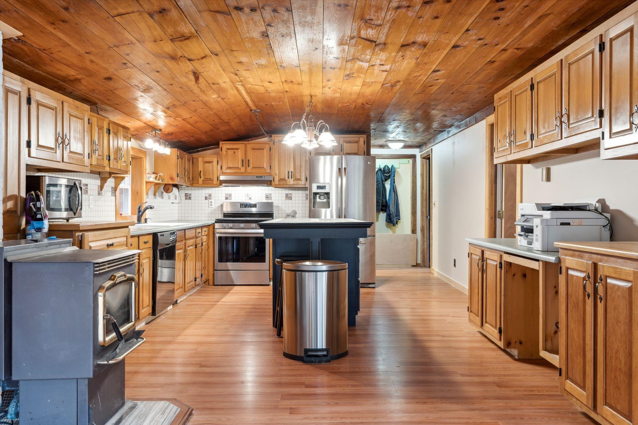 118 West Road Temple, NH 03084 - Photo 15 of 39 Gallery Image 15