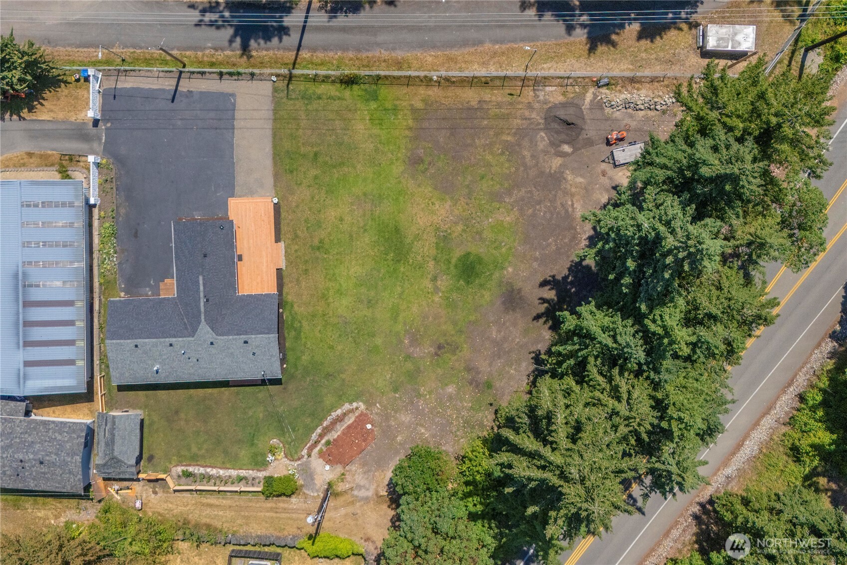 1922 Fir Street Keyport, WA 98345 - Photo 37 of 40