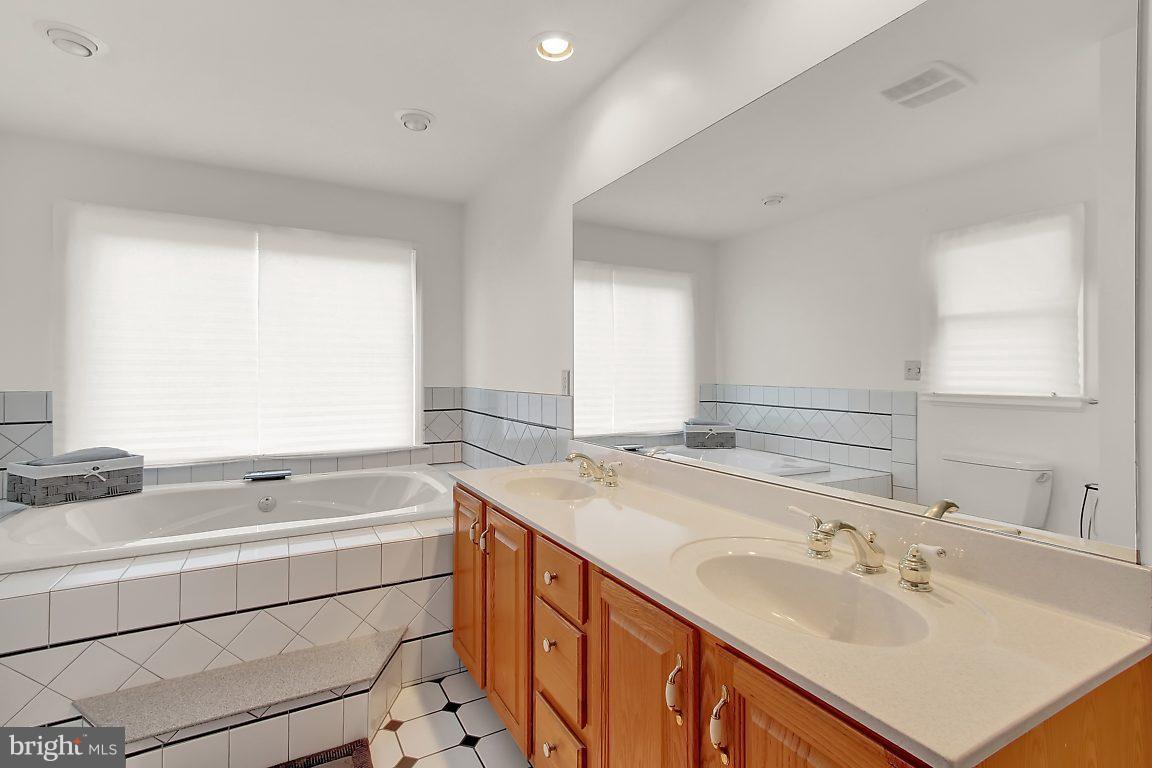 1446 Rock Ridge Road Jarrettsville, MD 21084 - Photo 13 of 30 Bath (Master)