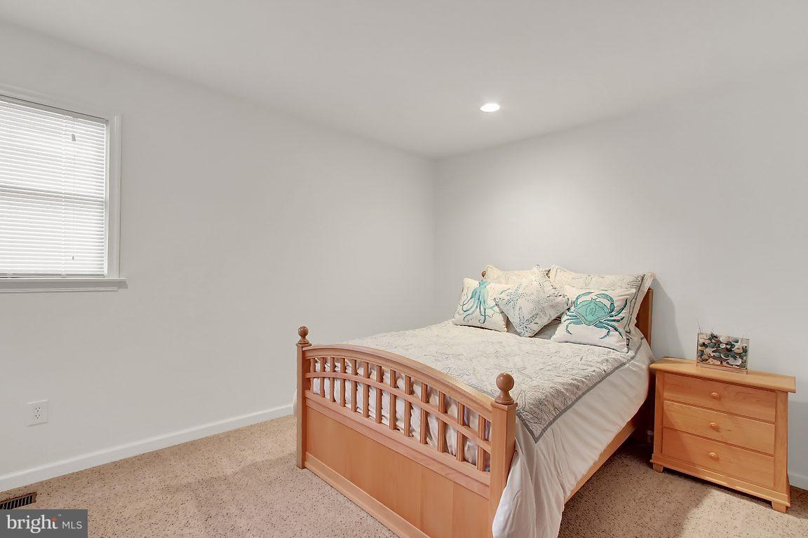1446 Rock Ridge Road Jarrettsville, MD 21084 - Photo 15 of 30 Bedroom