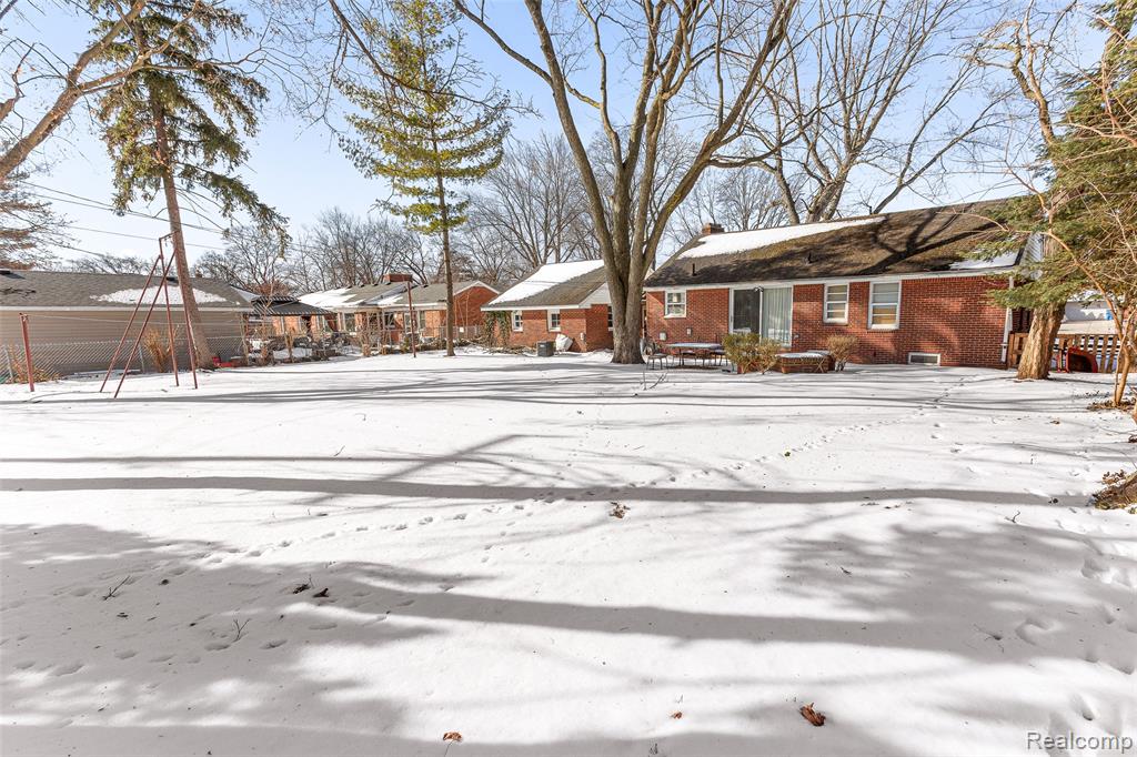 1830 North Gulley Road Dearborn, MI 48128 - Photo 15 of 29