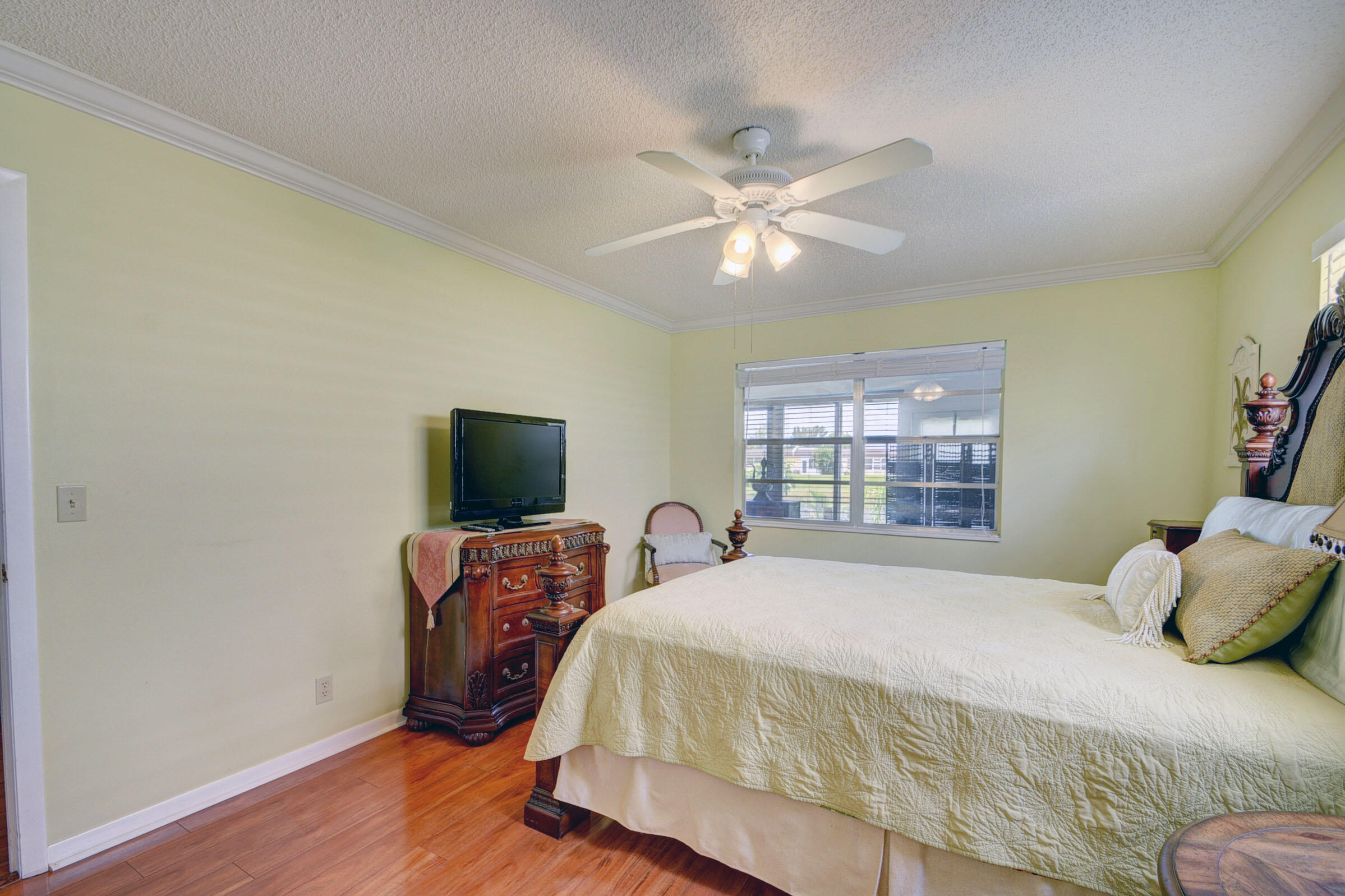 219 Lake Meryl Drive West Palm Beach, FL 33411 - Photo 12 of 81 219 Lake Meryl Drive (8)