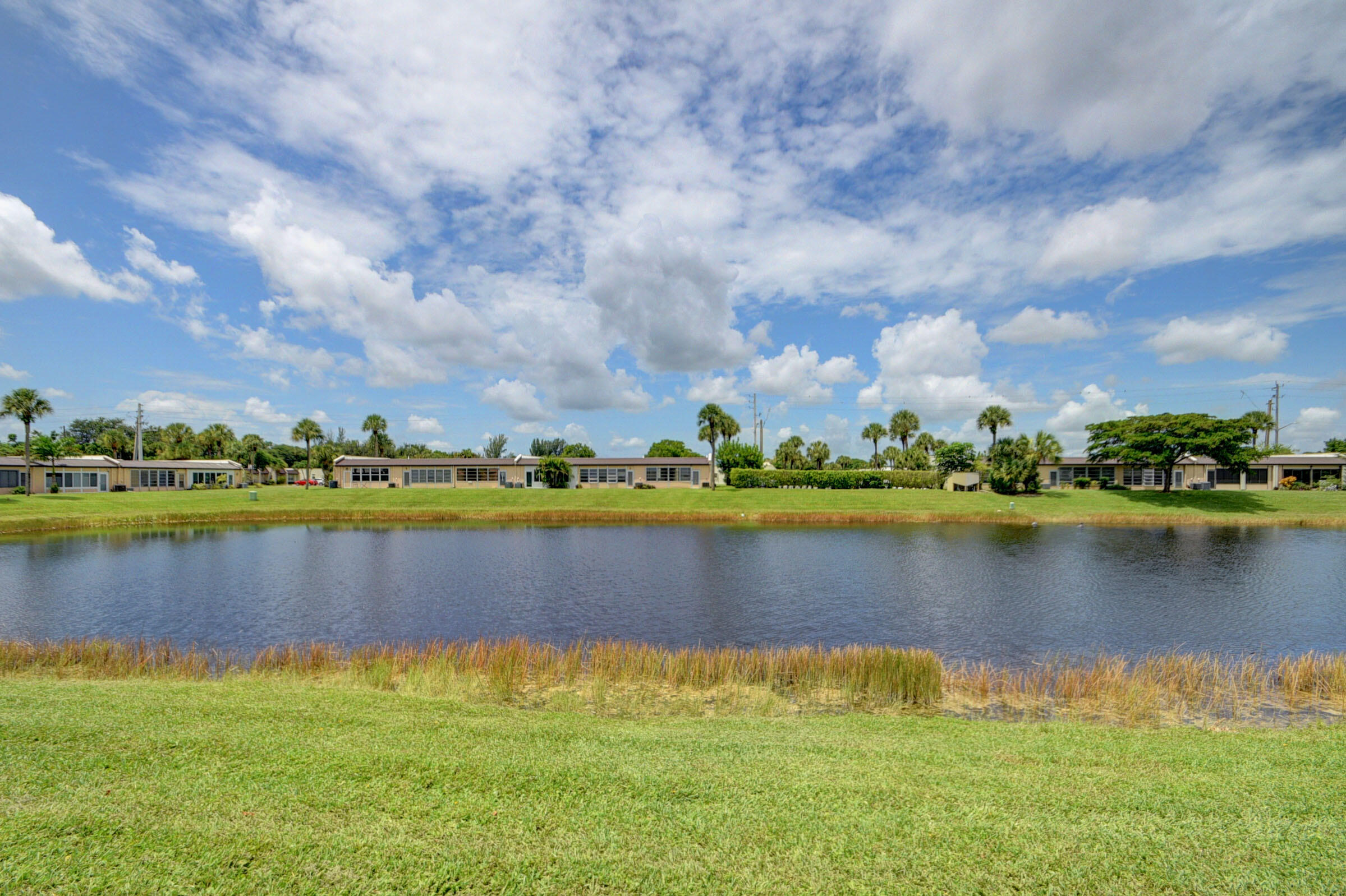 219 Lake Meryl Drive West Palm Beach, FL 33411 - Photo 37 of 81 219 Lake Meryl Drive (37)
