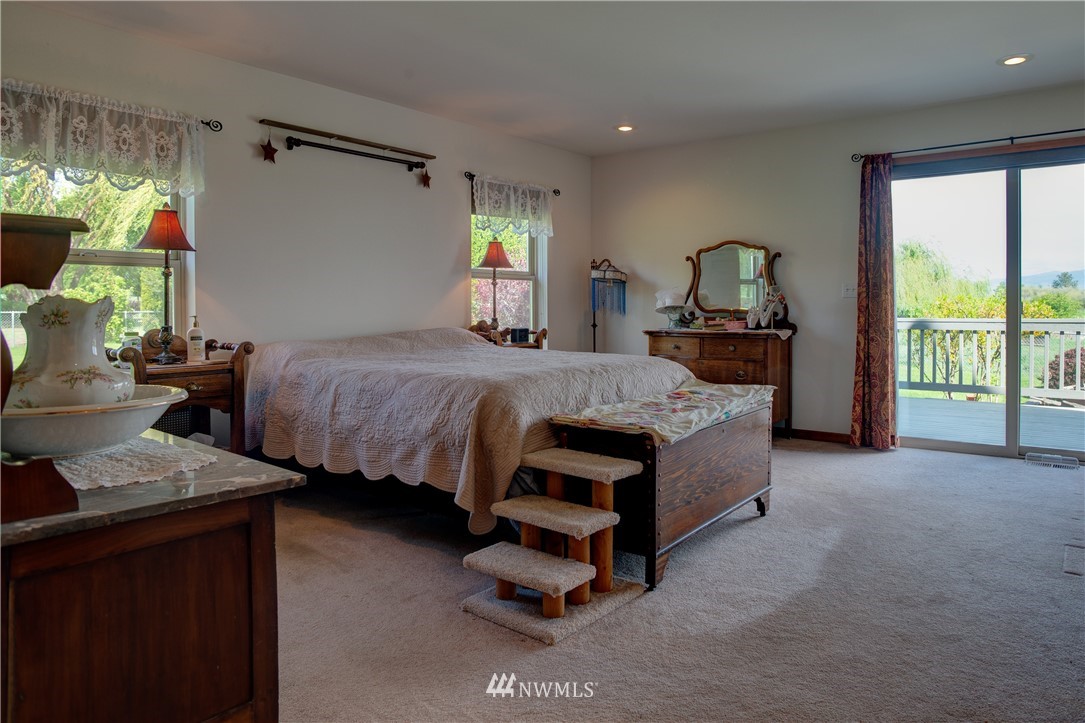 2901 Manastash Road Ellensburg, WA 98926 - Photo 14 of 25 Gallery Image 14