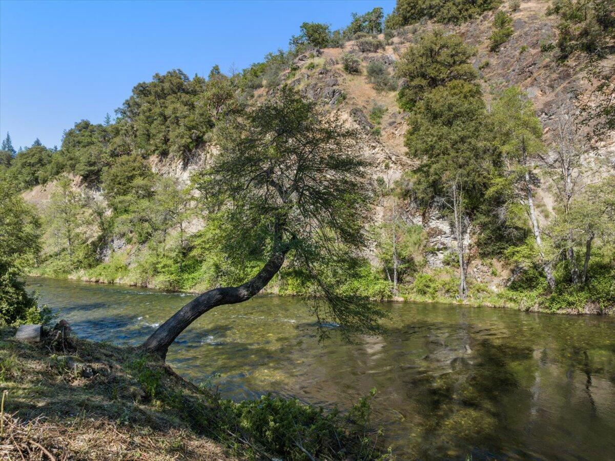 7813 Upper Applegate Road Jacksonville, OR 97530 - Photo 68 of 81 River