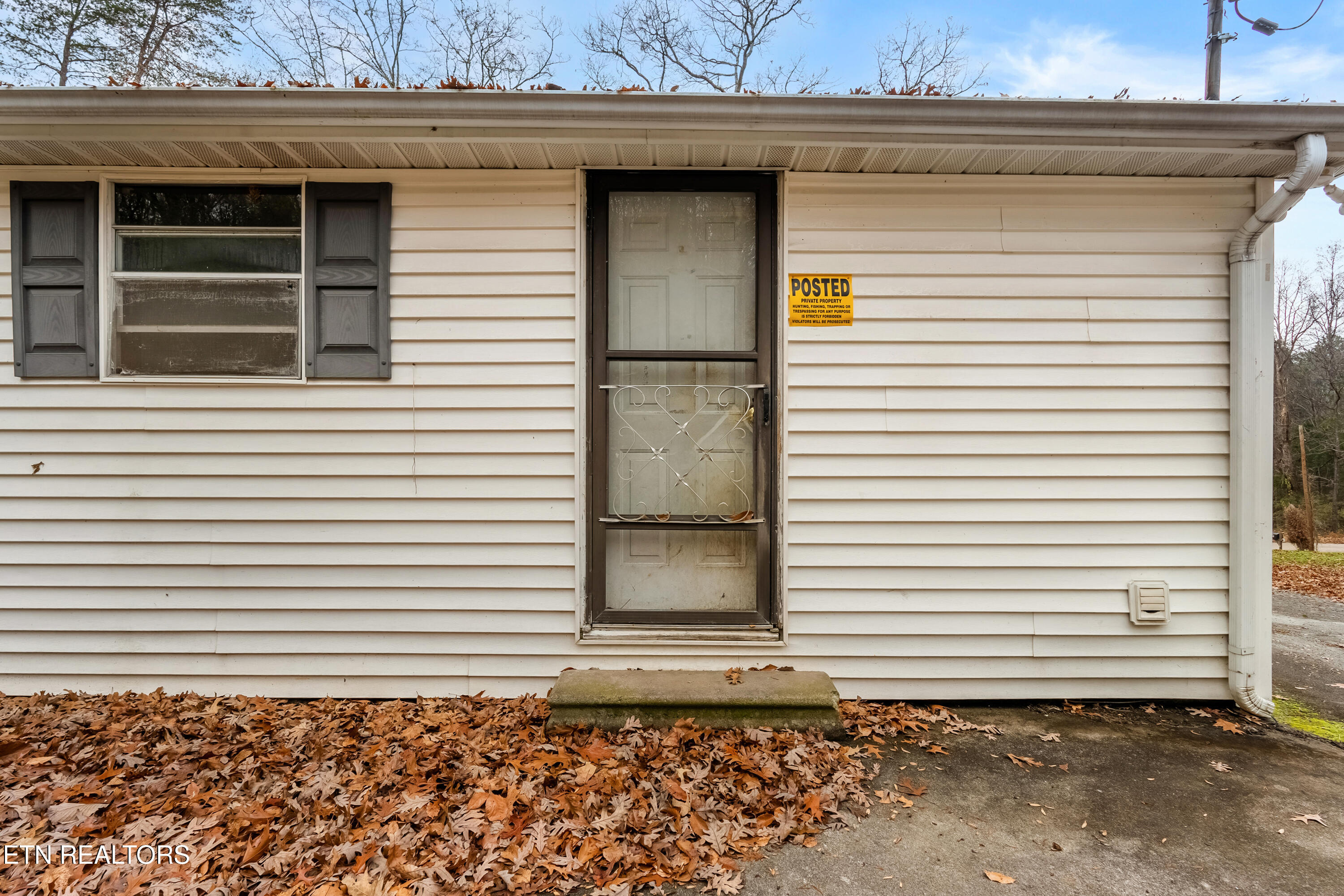 470 Riden Road Greenback, TN 37742 - Photo 5 of 25 DSC07555-HDR