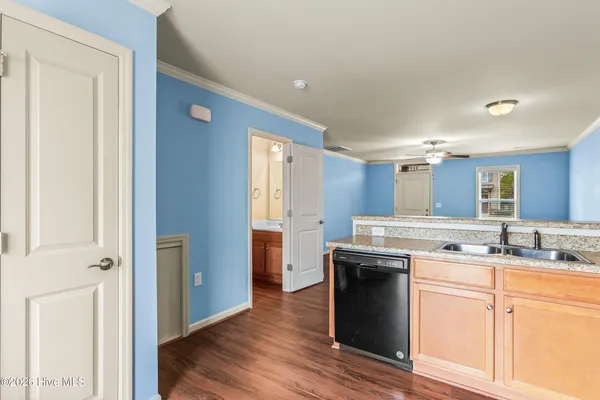 $1,250 | 404 Sullivan Loop Road, Midway Park, NC 28544