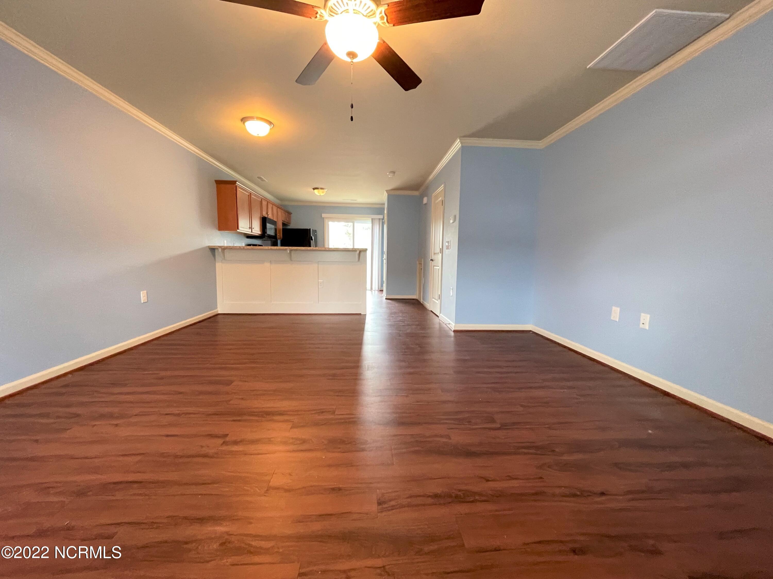 404 Sullivan Loop Road Midway Park, NC 28544 - Photo 7 of 15 IMG_1221