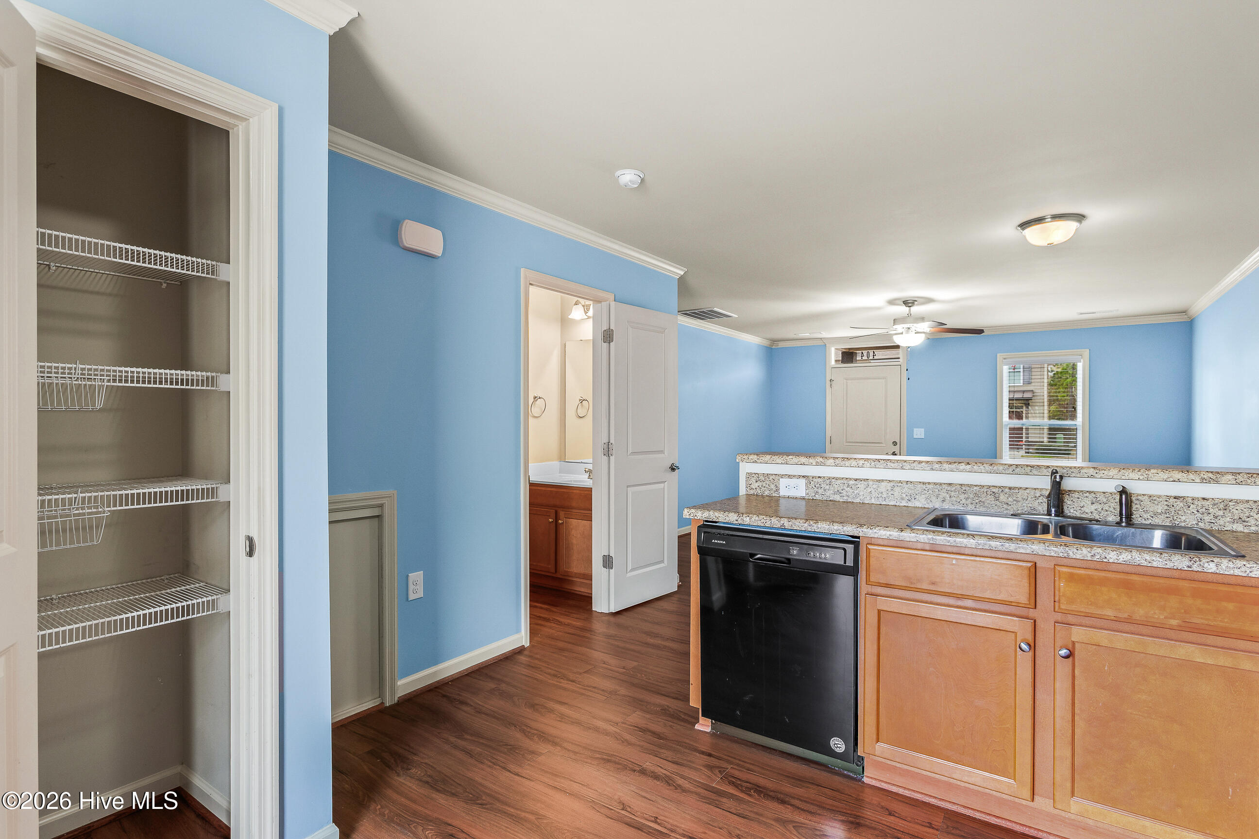 404 Sullivan Loop Road Midway Park, NC 28544 - Photo 10 of 22 01-10