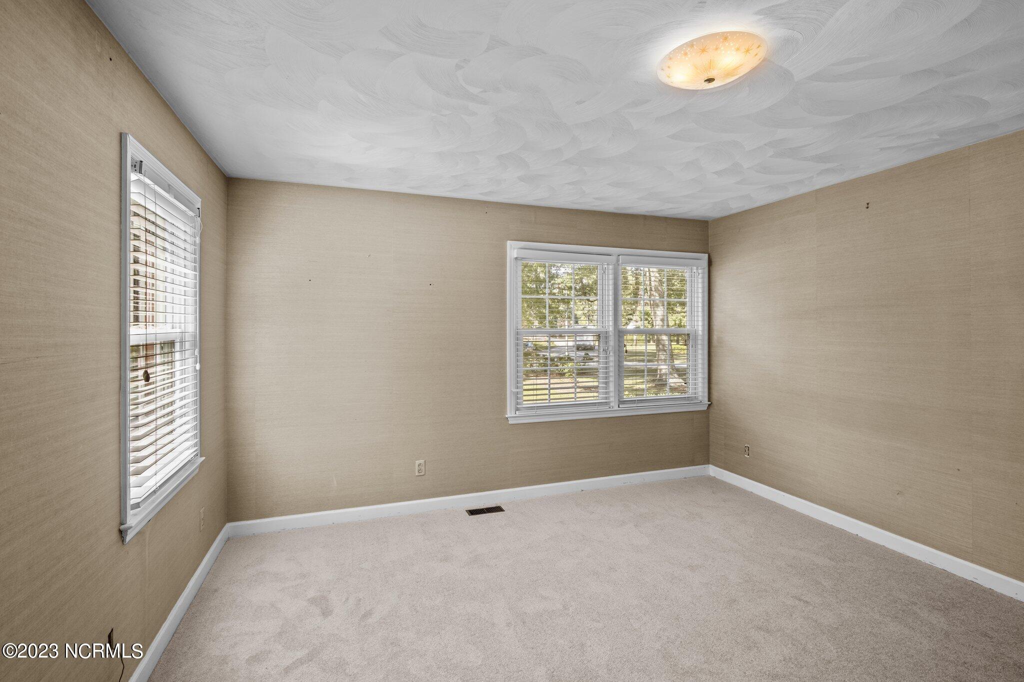 1316 Kimberly Road New Bern, NC 28562 - Photo 21 of 50 25-web-or-mls-2I3A0060