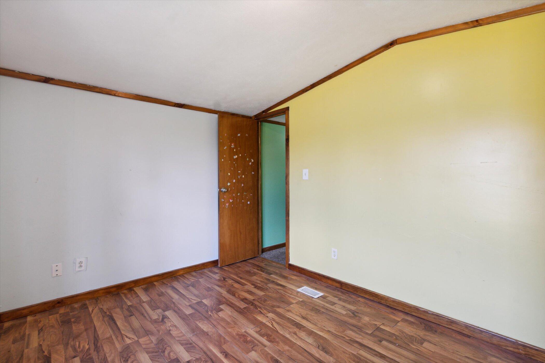 11230 East Pakes Road Crystal, MI 48818 - Photo 29 of 38 29-11230-E-Pakes-Rd-Crystal-MI-48818-Win