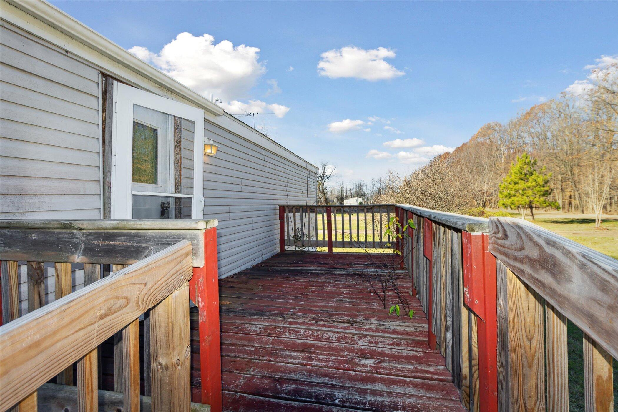 11230 East Pakes Road Crystal, MI 48818 - Photo 5 of 38 05-11230-E-Pakes-Rd-Crystal-MI-48818-Win