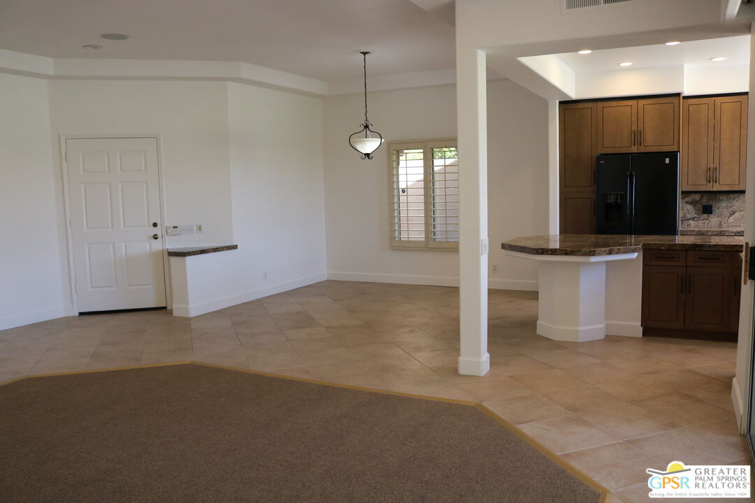 68 Oak Tree Drive Rancho Mirage, CA 92270 - Photo 12 of 27